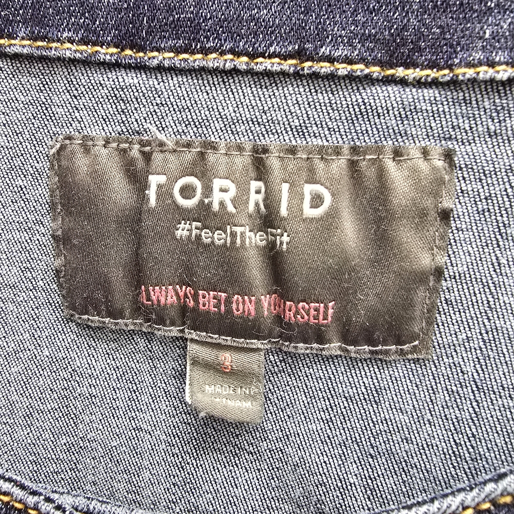 Torrid Women's Blue Denim Cropped Jacket - Picture 4 of 4